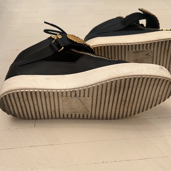 Giuseppe Zanotti size 41 black and gold - Picture 4 of 4